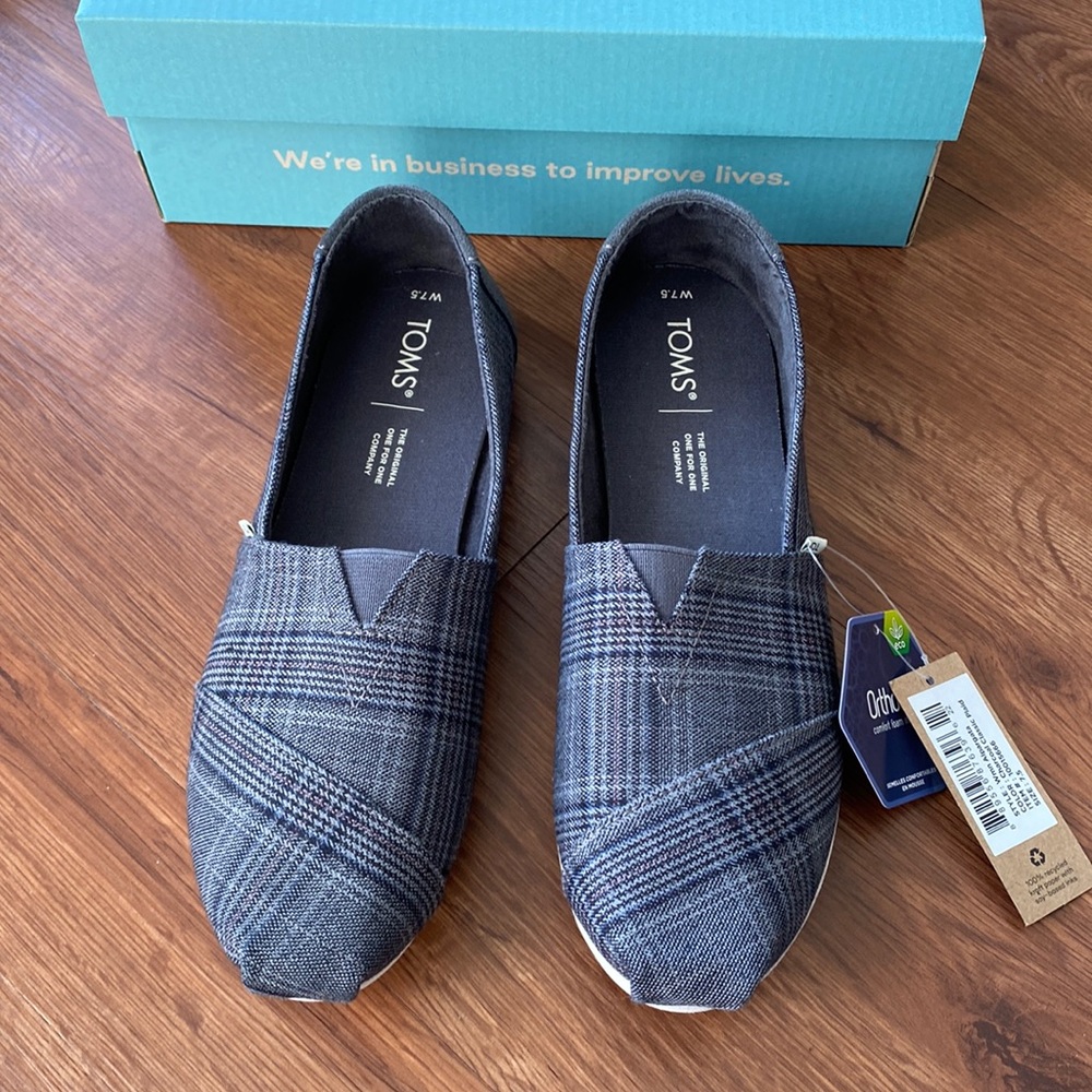 Toms Charcoal Plaid Alpargata (runs small)